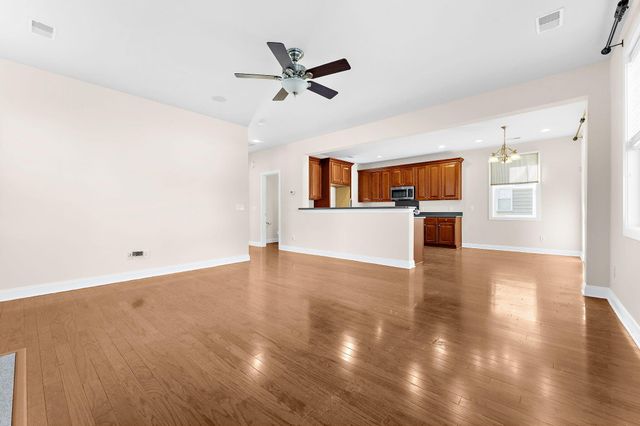 122 Scrapbook Lane, Summerville, SC 29483