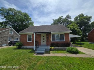 1714 Colony Ct, Louisville, KY 40216