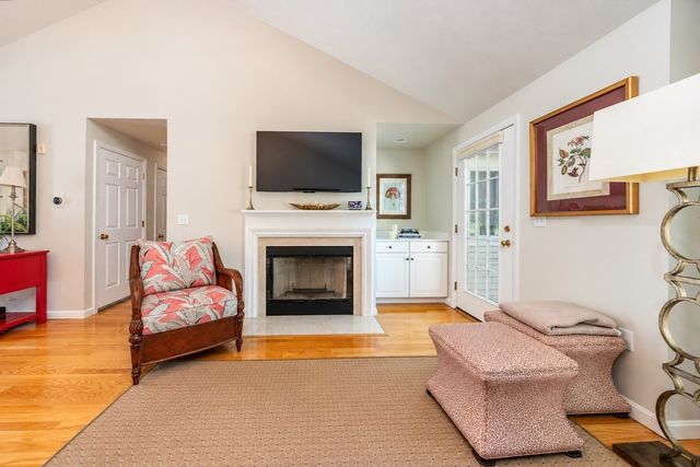 12 Pga Ln 423, Mashpee, MA 02649
