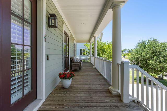 1525 Mossy Branch Way, Mount Pleasant, SC 29464