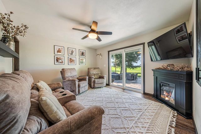 W1720 COUNTY RD UU, Kaukauna, WI 54130