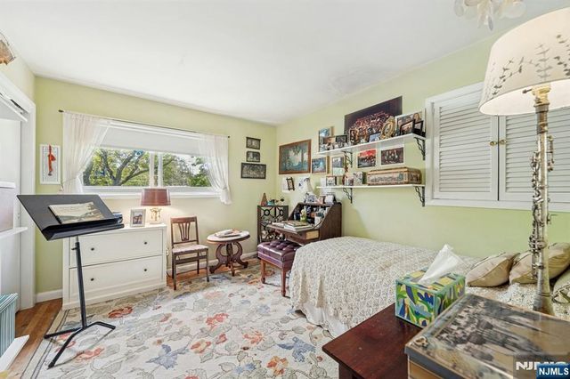 60 Oak Street, Harrington Park, NJ 07640