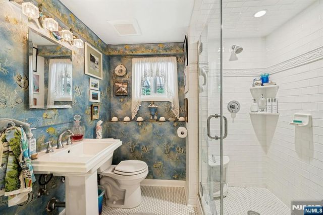 60 Oak Street, Harrington Park, NJ 07640