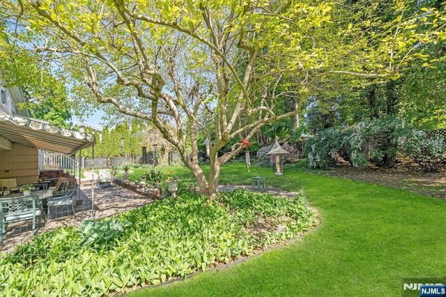 60 Oak Street, Harrington Park, NJ 07640