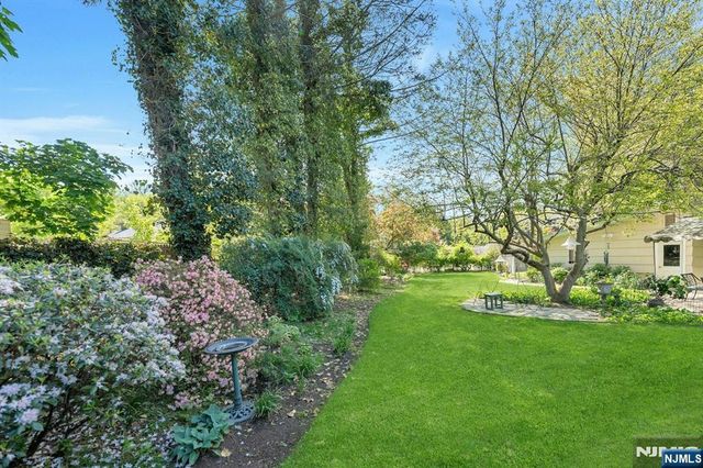 60 Oak Street, Harrington Park, NJ 07640