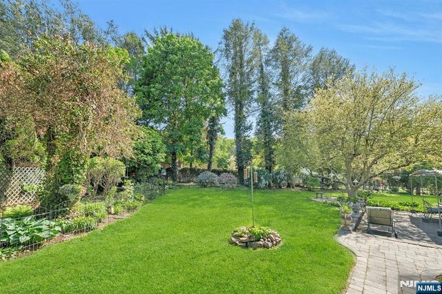 60 Oak Street, Harrington Park, NJ 07640