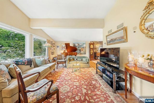 60 Oak Street, Harrington Park, NJ 07640