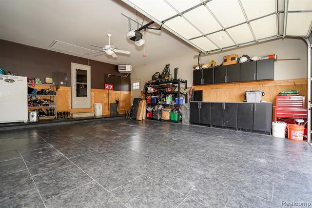 16154 White Water Drive, Macomb, MI 48042