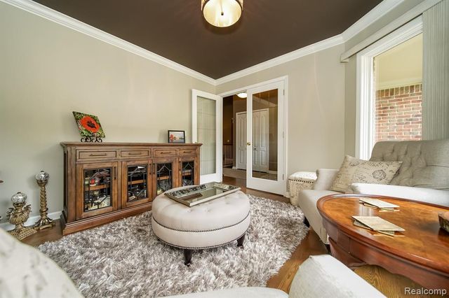16154 White Water Drive, Macomb, MI 48042
