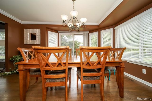 16154 White Water Drive, Macomb, MI 48042