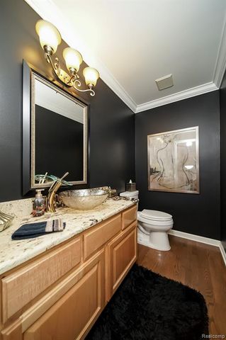 16154 White Water Drive, Macomb, MI 48042