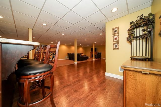 16154 White Water Drive, Macomb, MI 48042