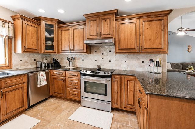 1111 N 199th St W, Goddard, KS 67052