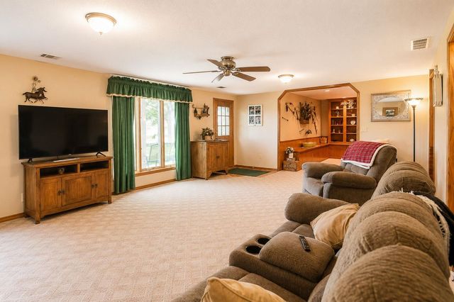 1111 N 199th St W, Goddard, KS 67052