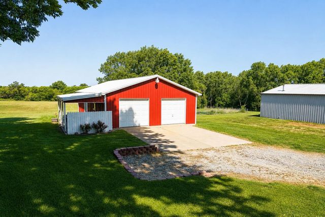 1111 N 199th St W, Goddard, KS 67052