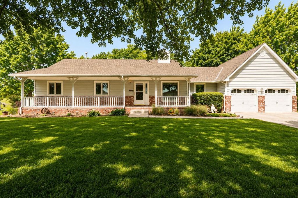 1111 N 199th St W, Goddard, KS 67052