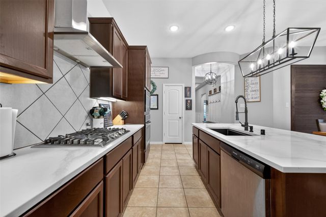 112 Sea Glass Cove, Katy, TX 77493