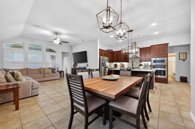 112 Sea Glass Cove, Katy, TX 77493