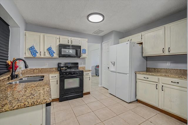 18147 Glenledi Drive, Houston, TX 77084