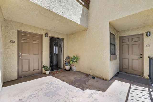 1136 W Blaine Street 203, Riverside, CA 92507