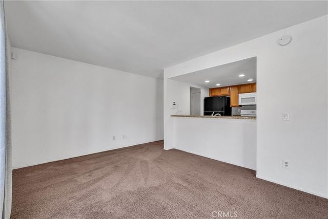 1136 W Blaine Street 203, Riverside, CA 92507