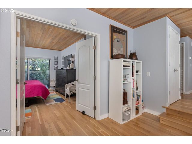 4175 N HIGHWAY 101 A-1, Depoe Bay, OR 97341