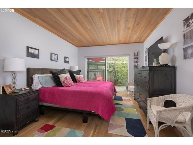 4175 N HIGHWAY 101 A-1, Depoe Bay, OR 97341