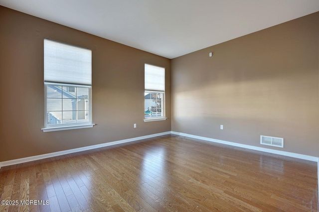 37 Imperial Place N, Jackson, NJ 08527