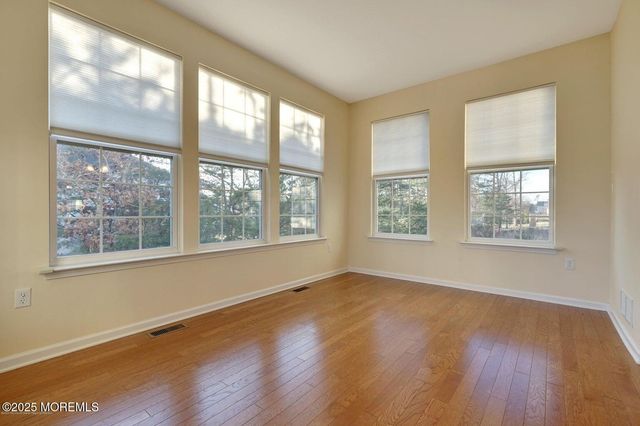 37 Imperial Place N, Jackson, NJ 08527