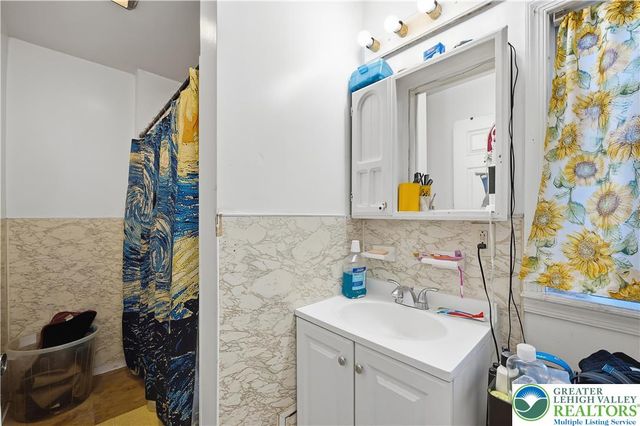 530 Auburn Street, Allentown City, PA 18103