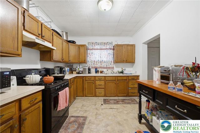 530 Auburn Street, Allentown City, PA 18103