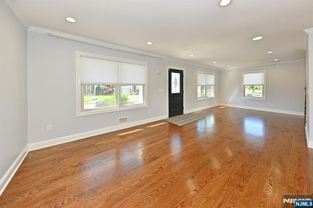 39-37 Sycamore Drive, Fair Lawn, NJ 07410