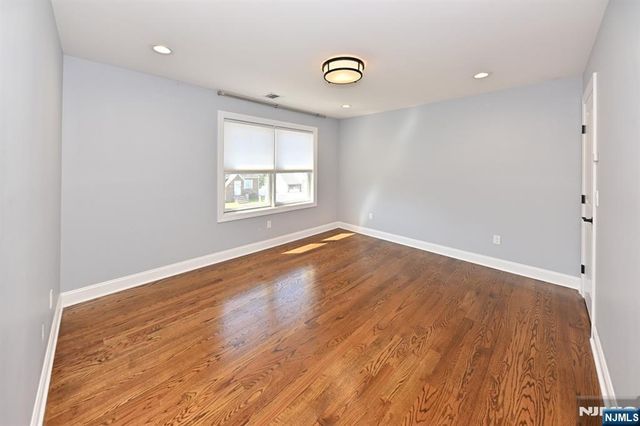39-37 Sycamore Drive, Fair Lawn, NJ 07410