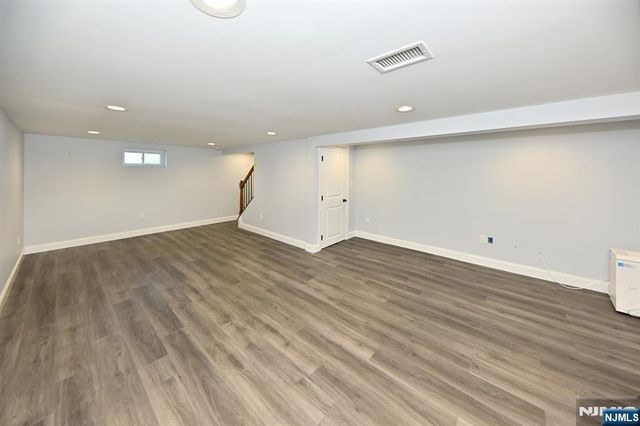 39-37 Sycamore Drive, Fair Lawn, NJ 07410