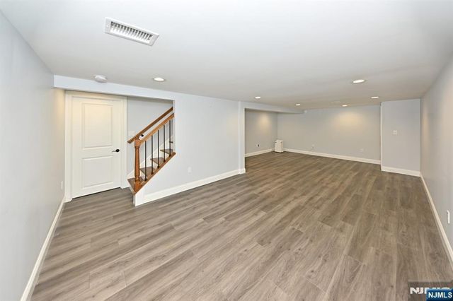 39-37 Sycamore Drive, Fair Lawn, NJ 07410