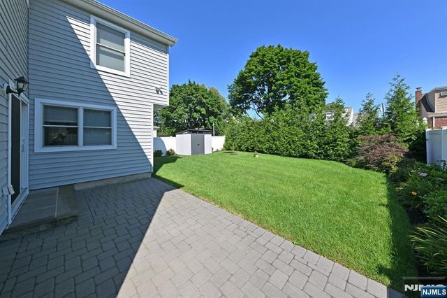 39-37 Sycamore Drive, Fair Lawn, NJ 07410