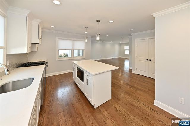39-37 Sycamore Drive, Fair Lawn, NJ 07410