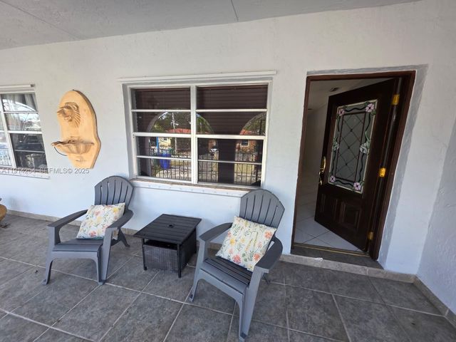 2970 SW 17th St, Miami, FL 33145