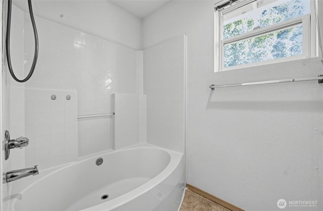 10129 19th Avenue S, Tacoma, WA 98444