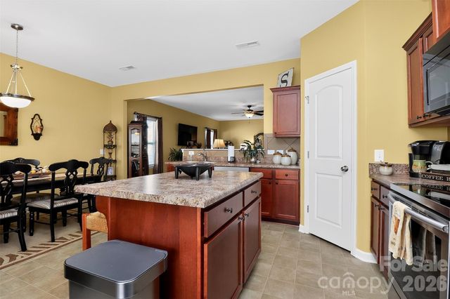 3217 Thorpe Lane, Clover, SC 29710