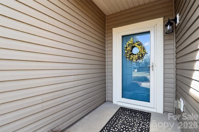 3217 Thorpe Lane, Clover, SC 29710