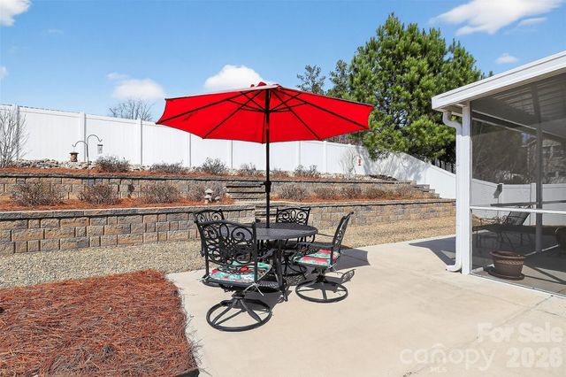 3217 Thorpe Lane, Clover, SC 29710