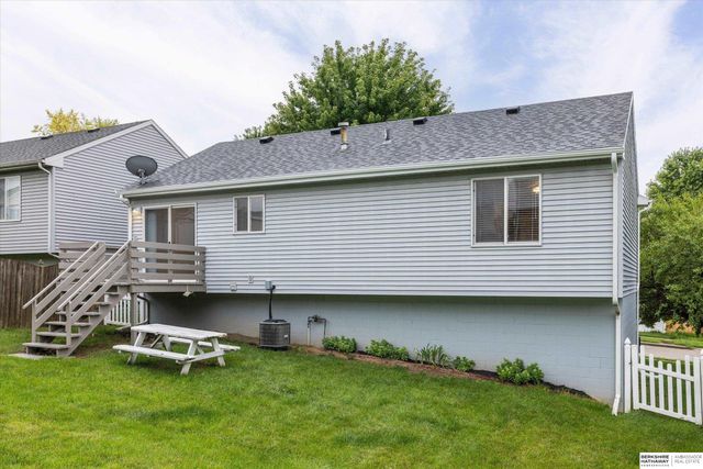 6607 N 79th Street, Omaha, NE 68122