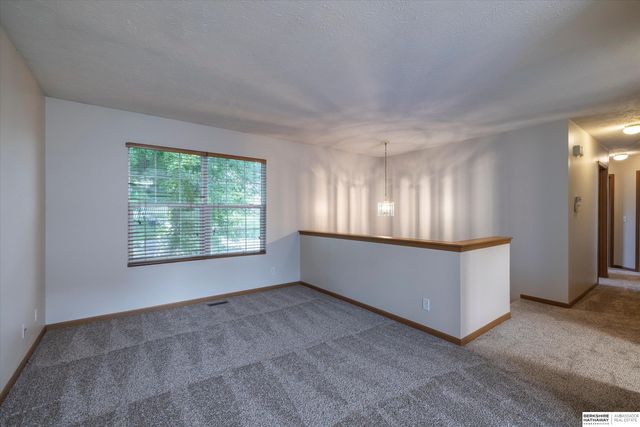 6607 N 79th Street, Omaha, NE 68122