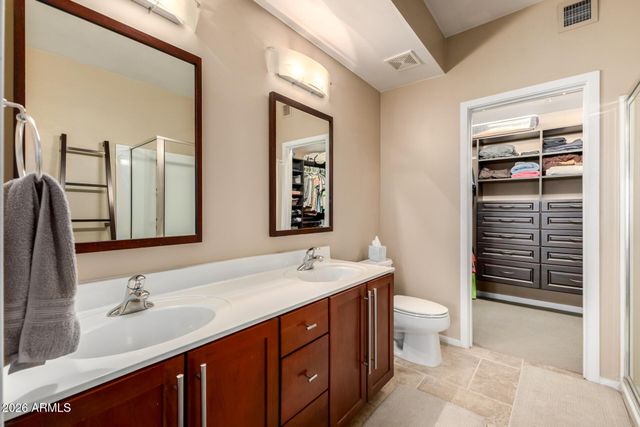 525 W LAKESIDE Drive W 125, Tempe, AZ 85281