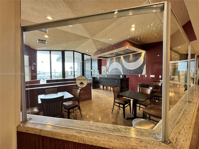 801 Brickell Bay Drive 465, Miami, FL 33131