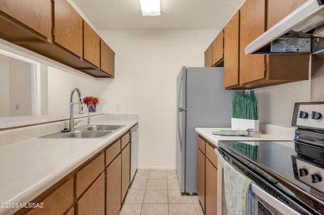 8080 E Speedway Blvd Unit 110, Tucson, AZ 85710