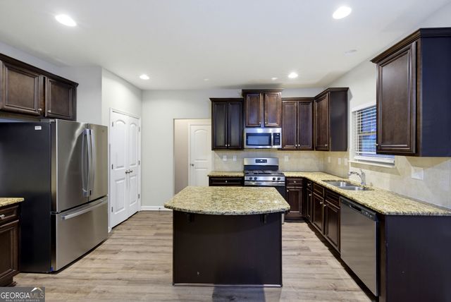 5010 Tower View Trail, Snellville, GA 30039