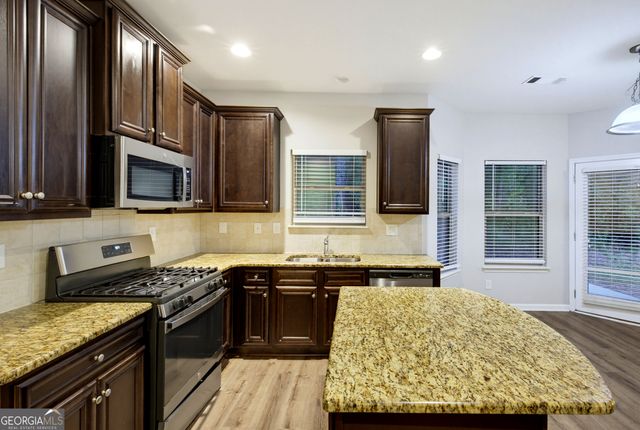 5010 Tower View Trail, Snellville, GA 30039