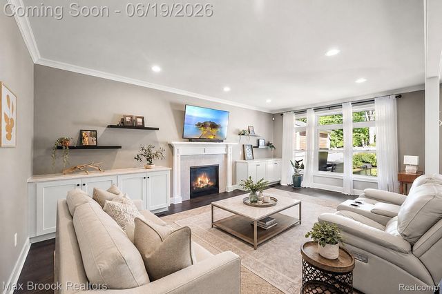 622 Fairbrook Street, Northville, MI 48167